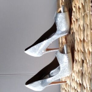 Badgley Mischka  silver sequence high heels  8